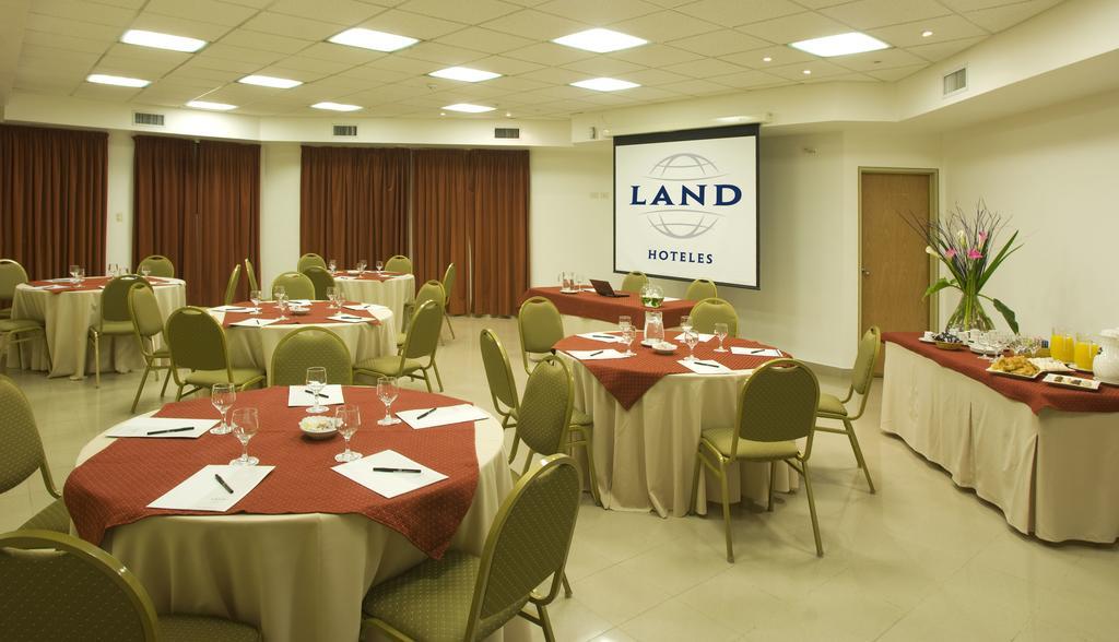 Land Express Neuquen Hotel Eksteriør billede